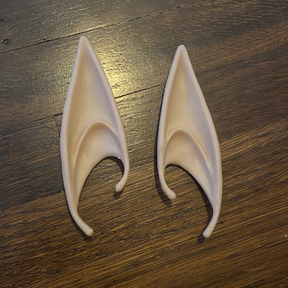 Pointed Elf Ear Prosthetics - Pale Beige Pair